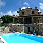 빌라 Timeless In With Garden And Swimming Pool