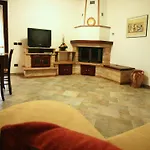 Timeless In With Garden And Swimming Pool 빌라 카글리