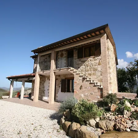 Villa Timeless In With Garden And Swimming Pool *