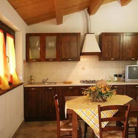 וילה Timeless In With Garden And Swimming Pool קאלי