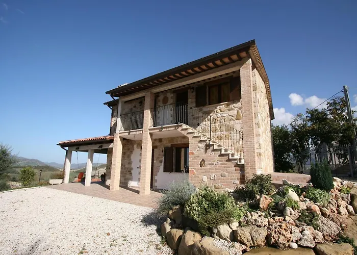 Villa Timeless In With Garden And Swimming Pool *